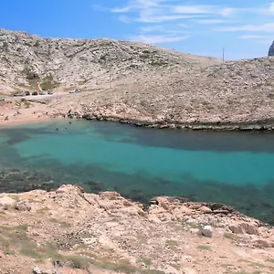 Chill Out Cabanon Coeur Calanques Chalet Marseille